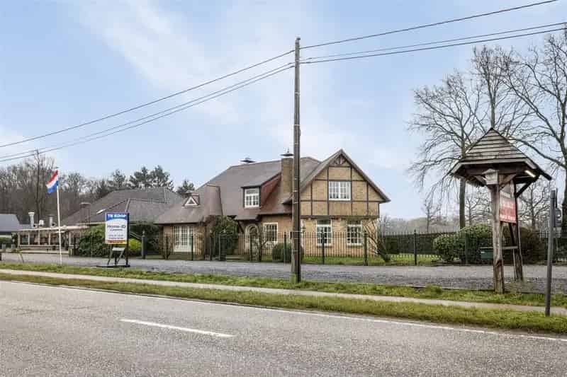 Karaktervolle villa met  4 slaapkamers