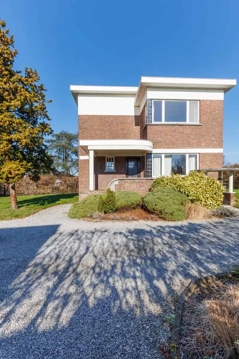Villa te koop in Denderbelle
