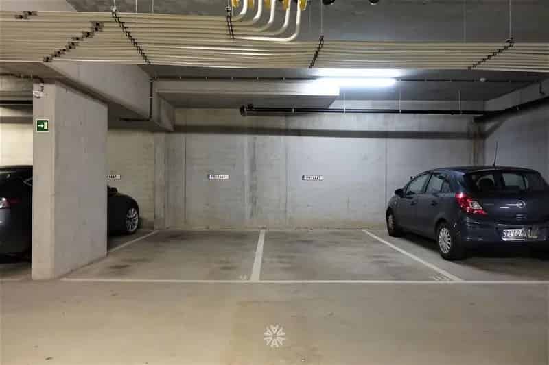 Parkeerplaats in ondergrondse garage te huur in Gent