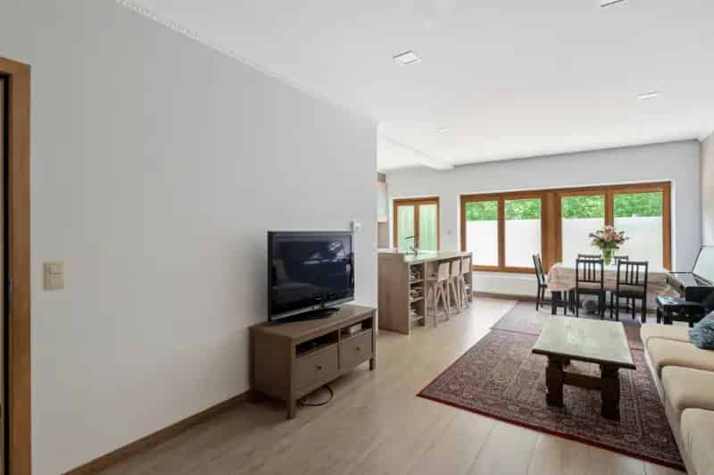 Gerenoveerd Appartementengebouw Mortsel 2 Appartementen Garage Tuin