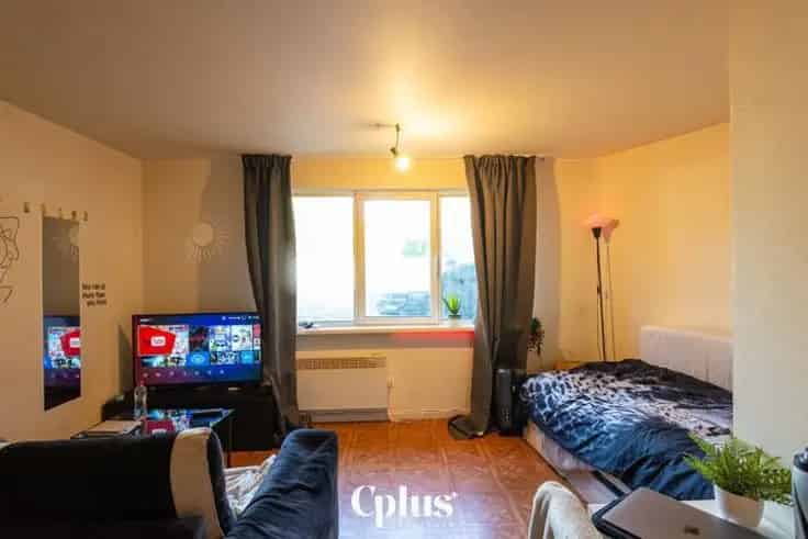 Studio Te Koop