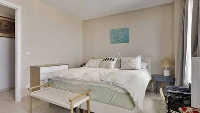 Appartement te koop in Rue Alphonse Vandenpeereboom - Alphonse Vandenpeereboomstraat 162, Sint-Jans-Molenbeek - Dewaele