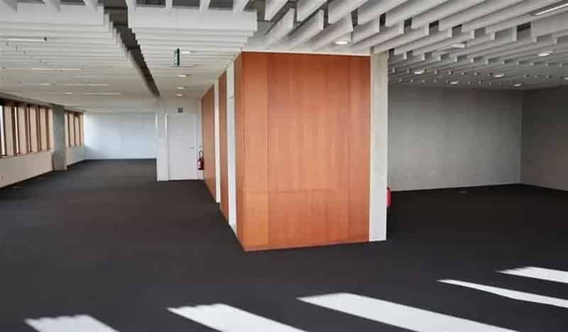 Nieuwbouw kantoren te huur vlakbij de snelweg