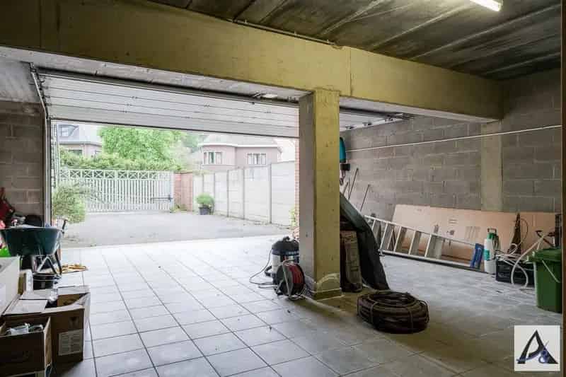 Unieke gerenoveerde woning in het hartje van Bilzen!
