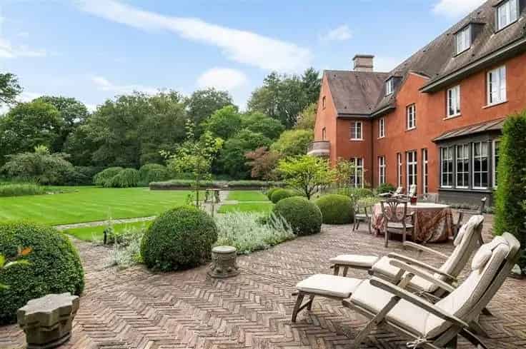 Villa Te Koop Exclusief Domein 37 Ha