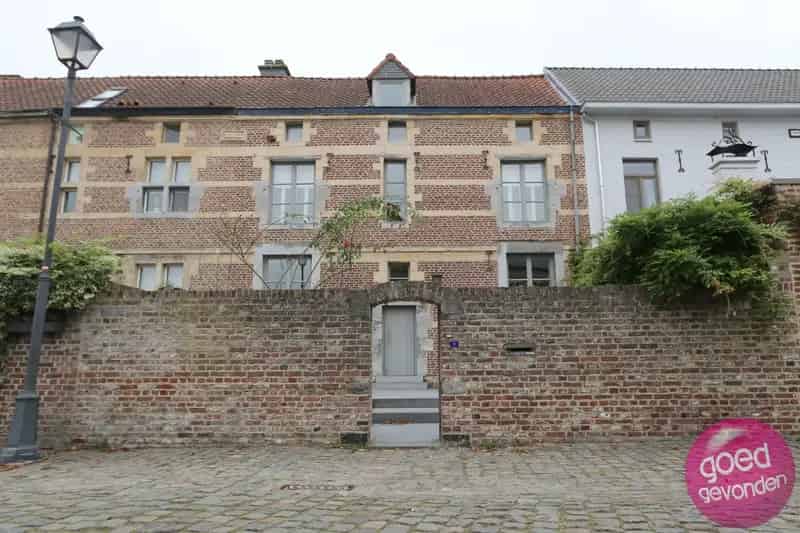 UNIEKE BEGIJNWONING - 2 SLK - TERRAS - GRONDIG GERENOVEERD
