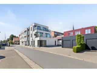 Appartement te koop Olen 3 slaapkamers terras autostaanplaats