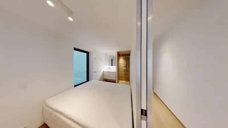 ANTWERPEN - Subliem en luxueus ingericht appartement op absolute toplocatie te midden van de stad.