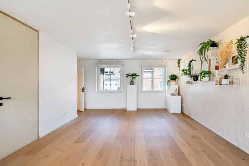 Stijlvolle energiezuinige gezinwoning 4slpk’s en tuintje!