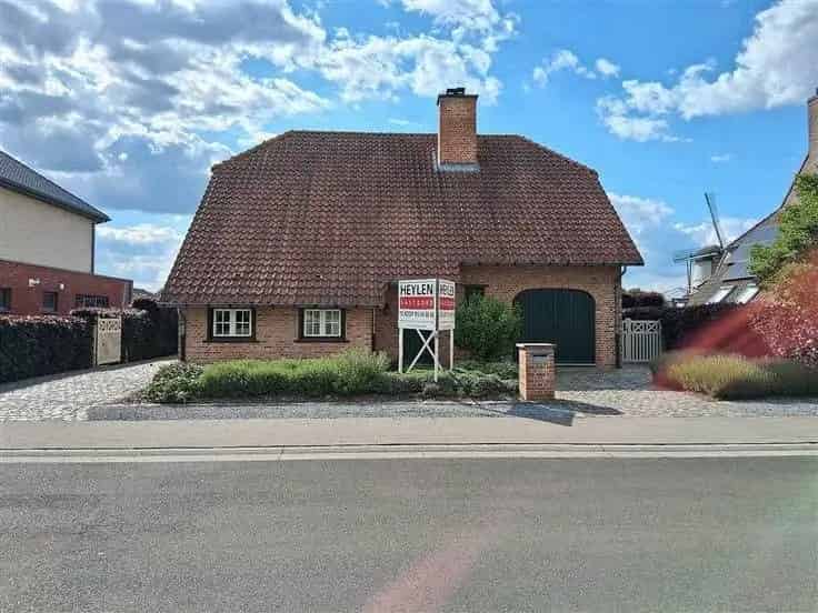 Huis Te Koop Landelijke Gezinswoning 3 Slaapkamers 7 Are
