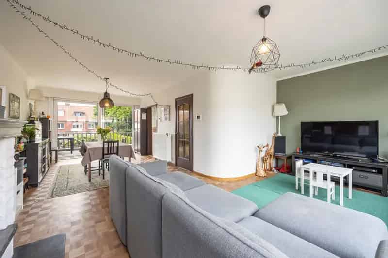 Gerenoveerde bel-etage met 3 à 4 slpks / 2 bdks en EPC A
