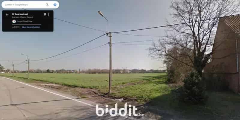 Landelijk gelegen perceel bouwgrond half open bebouwing 