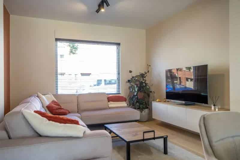 Boomforeeststraat – Instapklare gezinswoning met tuin in hartje Izegem