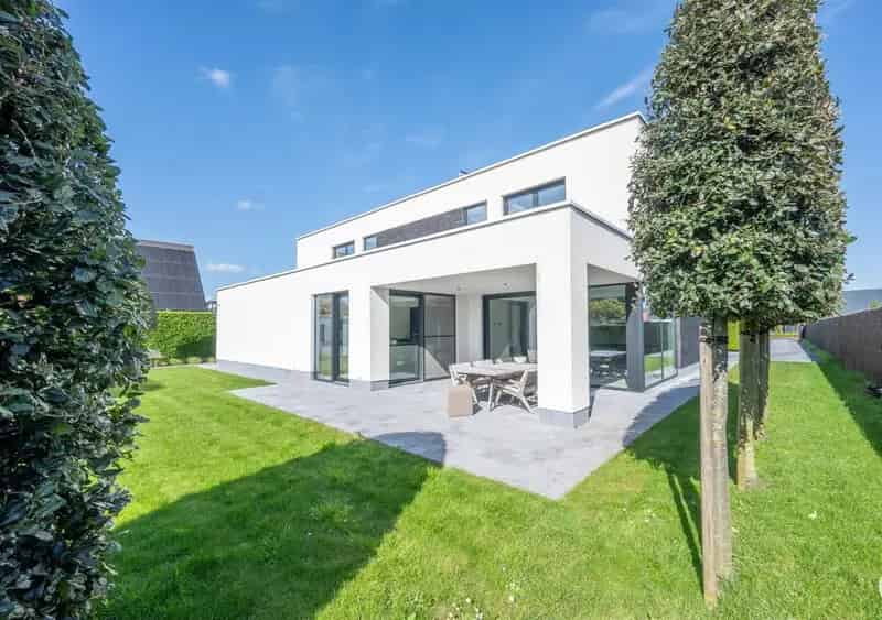 Exclusieve villa met hoogstaande afwerking – Kragendijk