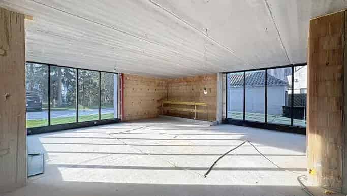 Kantoor te huur in Koning Albert I-Laan 76, Sint-Michiels - Dewaele