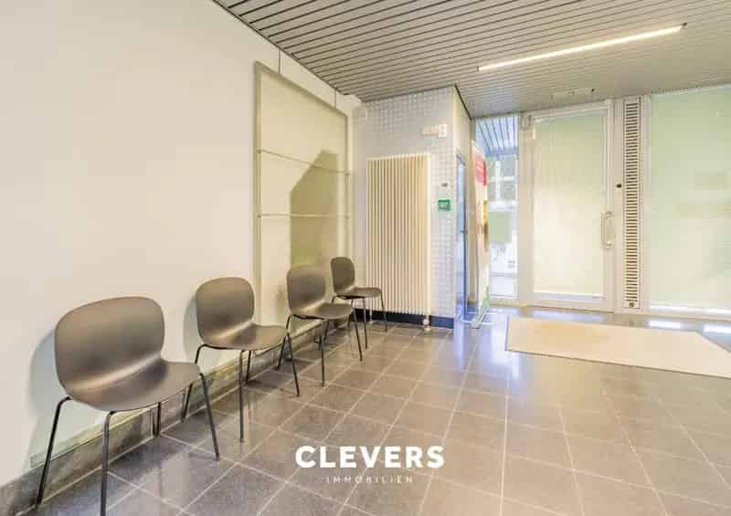 Verhuurd Handelshuis Toplocatie Commerciële Ruimte