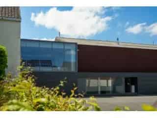 Industrie te koop Lauwe - Bedrijfsgebouw met Toonzaal Atelier en Kantoren