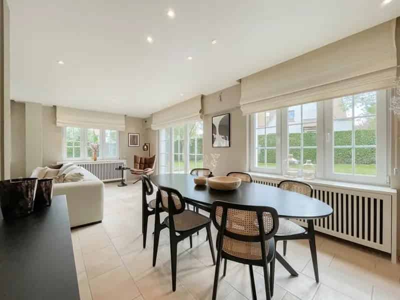Schitterende villa rustig gelegen op een top ligging, in een paadje in het Zoute