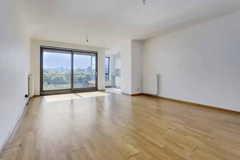 Appartement te koop Schaarbeek 2 slaapkamers terras parking