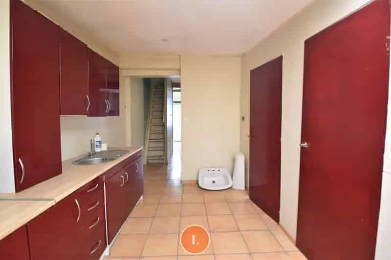 Te renoveren woning in Menen
