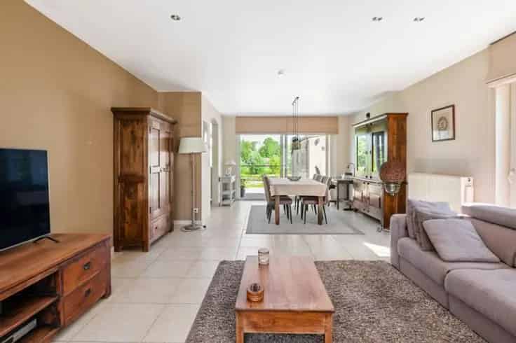 Huis Te Koop Elewijt: Instapklare Familiewoning met Tuin en Garage
