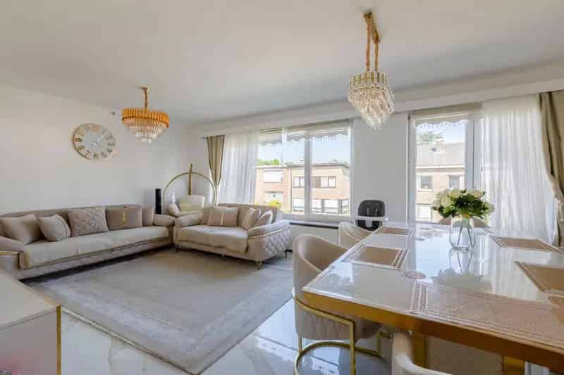 Appartement te koop in Oostakker