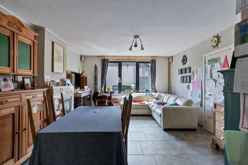 Instapklare woning met 2/4 slaapkamers met terras