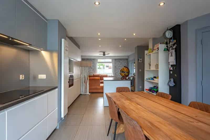 Huis te koop Kapellen 3 slaapkamers grote garage tuin