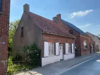 Huis te koop Houthulst renovatieproject 246m²