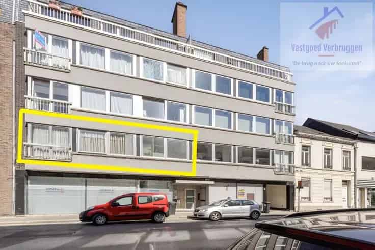 Ruim 3 Slaapkamer Appartement Centrum Aalst