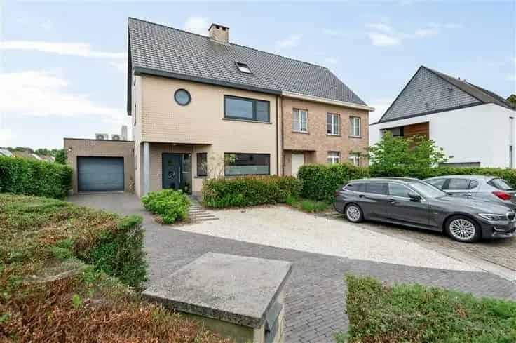 Huis Te Koop Merksplas: Instapklare gezinswoning 3 slaapkamers