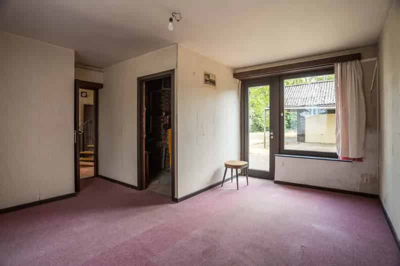 Grote woning te huur in Sint Lodewijk met dubbele garage