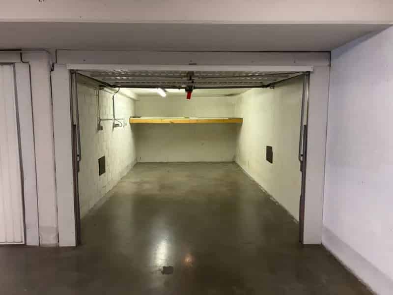 Garage domein Golf Azur met automatische poort