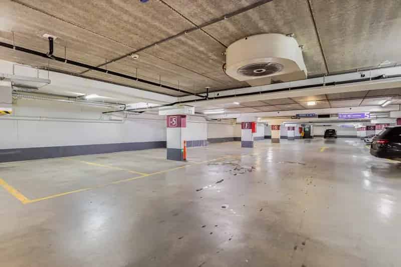 Garage te koop
