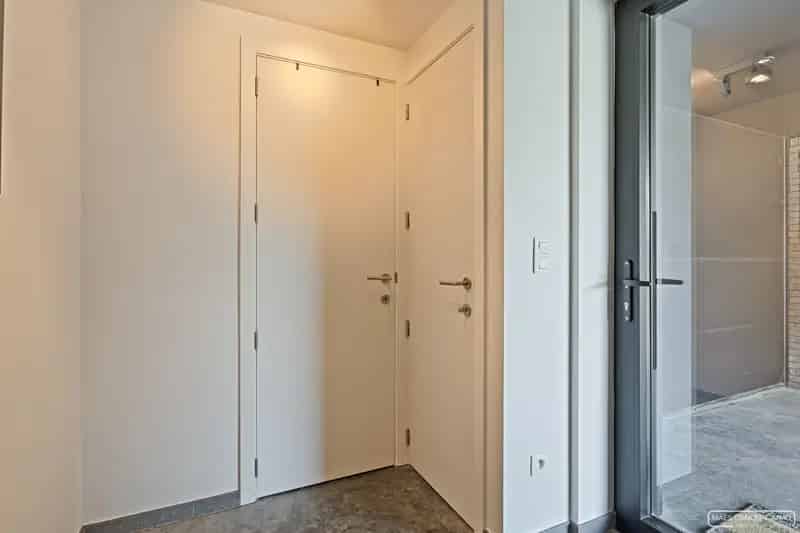 Architecturale alleenstaande woning in Anzegem centrum