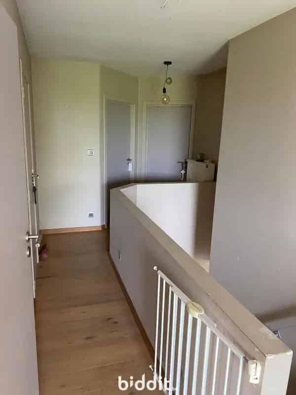 Ruime instapklare woning (vijf slaapkamers) met tuin