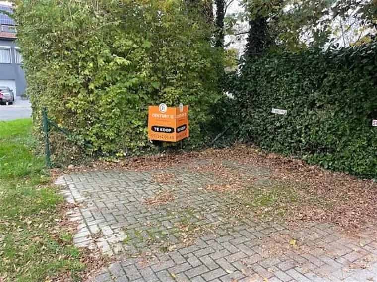 Garagebox te koop in Gentbrugge