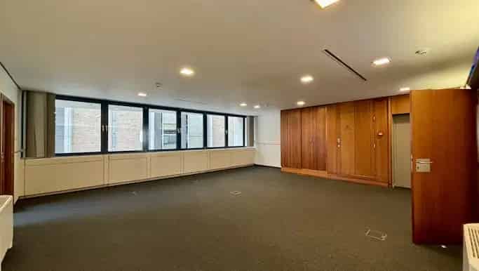 Kantoor te huur in Guffenslaan 5-7-9, Hasselt - Dewaele