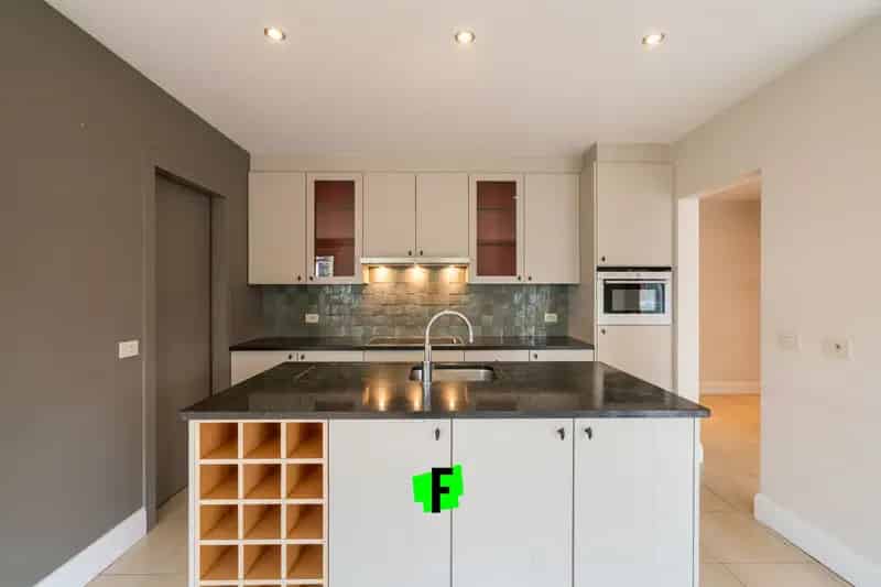 Instapklaar appartement met 2 slaapkamers op een centrale locatie te Ooigem