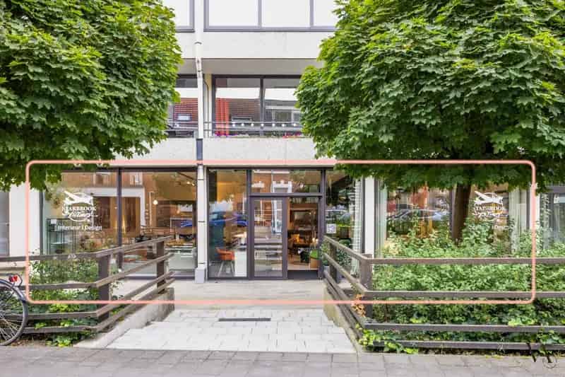 High-end kantoor- en winkelruimtes in het hart van de stad