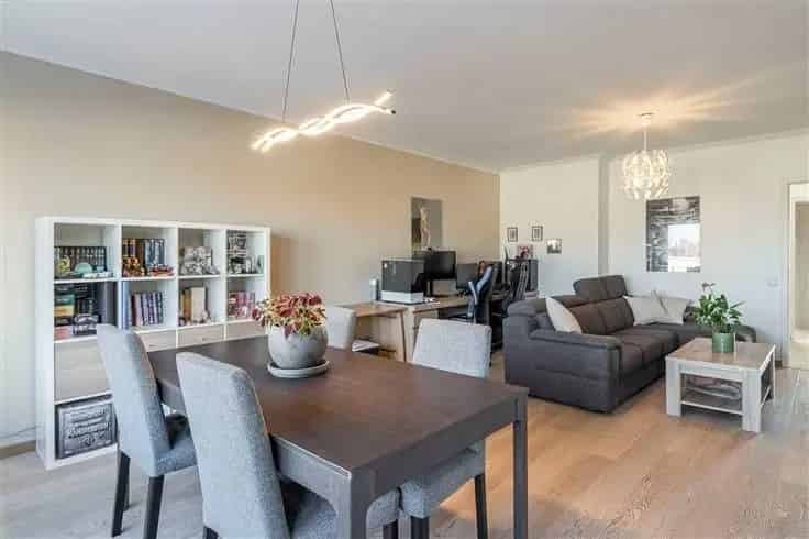 Appartement te Koop Merksem 98m2 2 slaapkamers terras