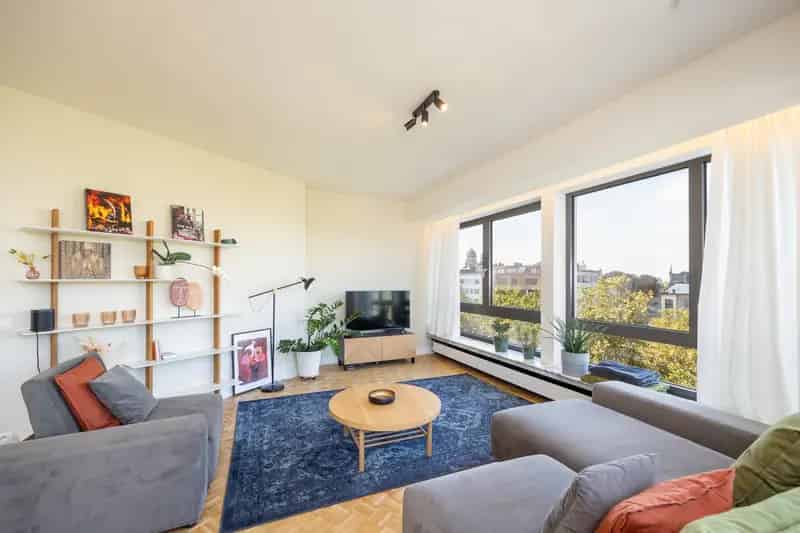 Antwerpen Zuid Ruim Hoekappartement 104m2 3 slaapkamers 2 badkamers