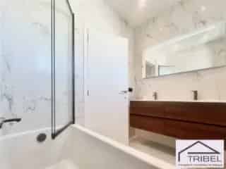 Appartement te Koop Vorst 91m2 Te renoveren