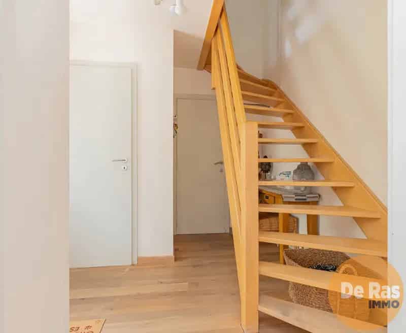 BUGGENHOUT - Rustig gelegen, instapklare woning met tuin