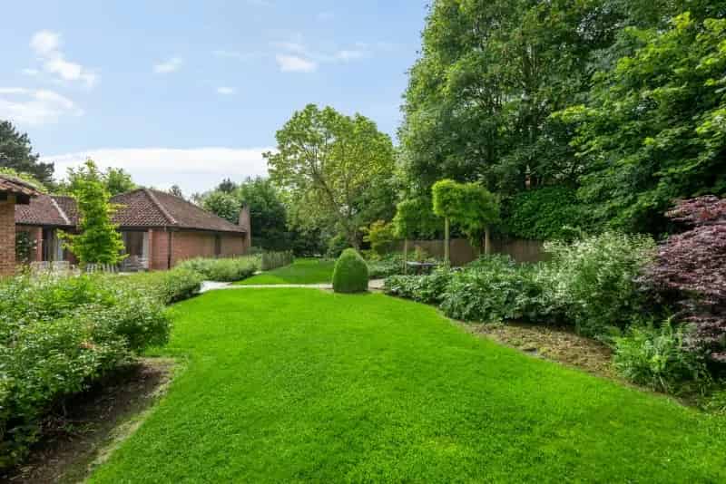 Karaktervolle Laagbouwvilla 5 Slaapkamers Tuin Weiland Antwerpen Mechelen