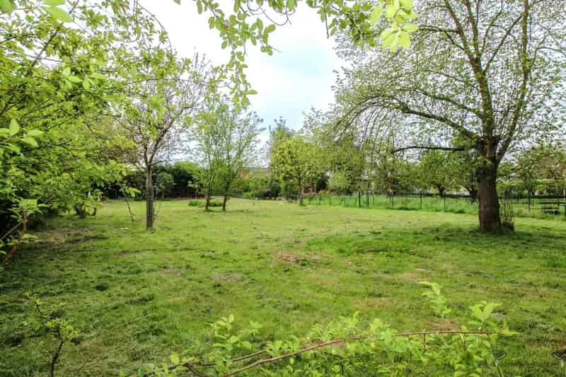 Bouwgrond te Huur Lint 693m² HOB Perceel