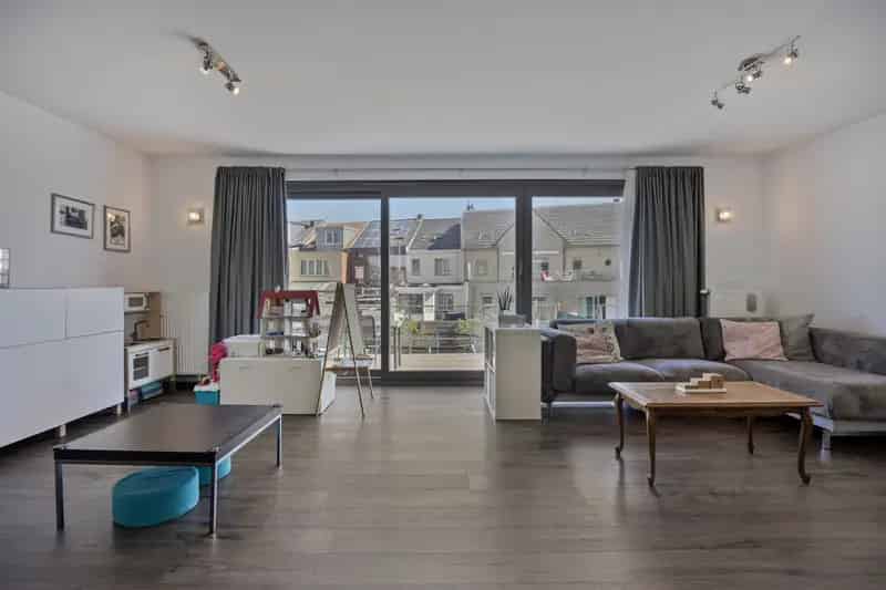 Ruime, instapklare woning in het hart van Nossegem