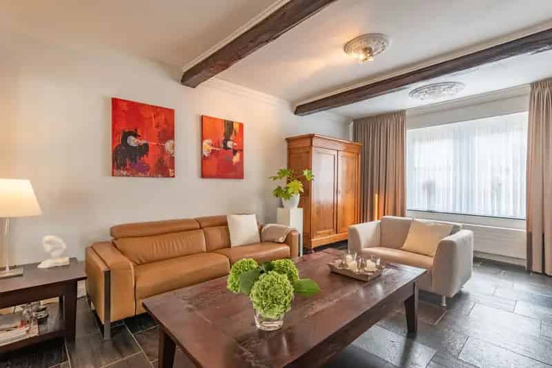 Sfeervolle woning op 8a82ca te Moelingen