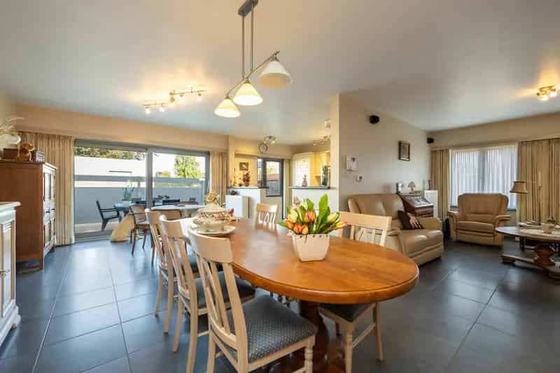 Appartement te huur Zoersel: Ideale investering - Levenslang huurcontract