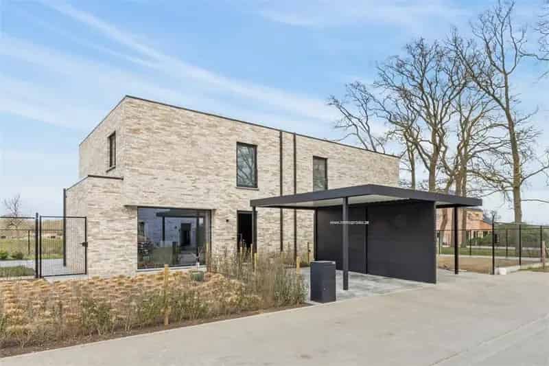 Nieuwbouw villa te koop in Varsenare